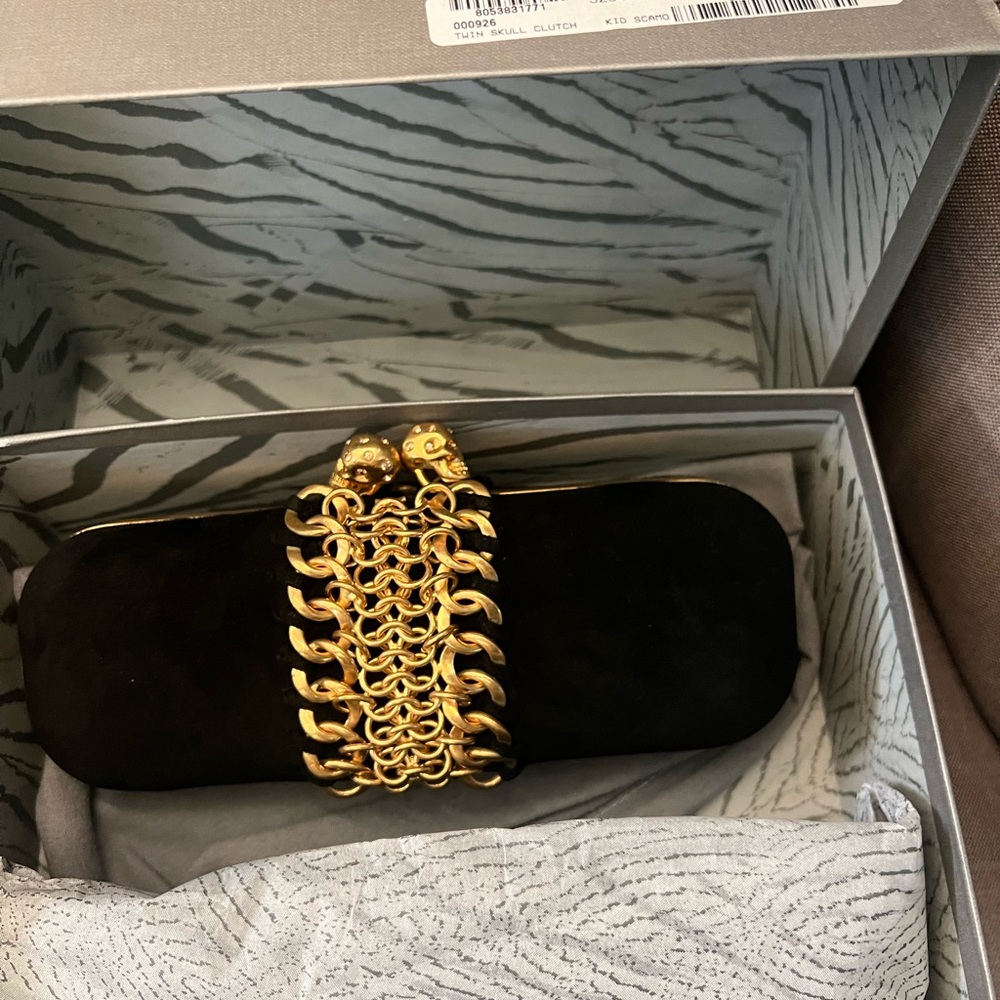 Alexander McQueen Black and Gold Clutch with Chain Detail - Picture 5 of 8